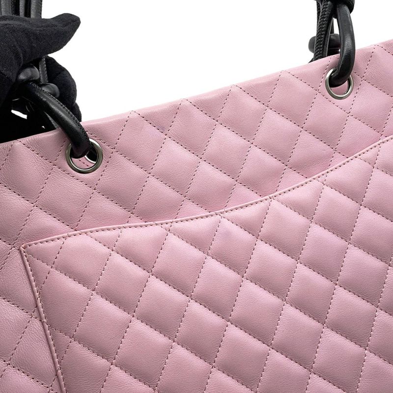 シャネル トートバッグ カンボンライン ラージトート マトラッセ ココマーク レザー A25169 CHANEL ピンク 黒