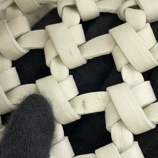 ボッテガヴェネタ トートバッグ カヴァリーノ 709612 BOTTEGA VENETA 白