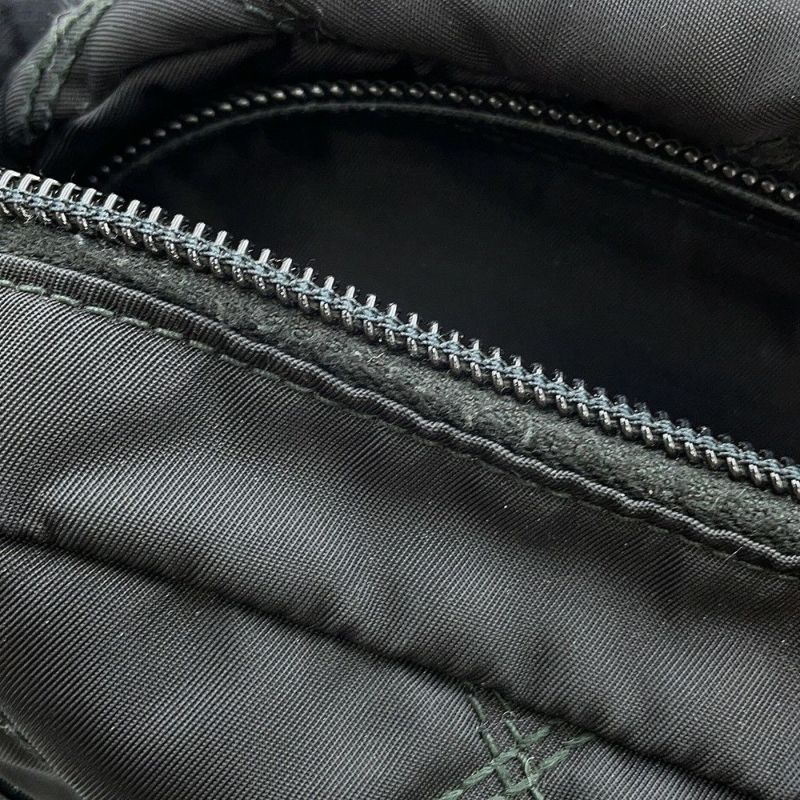 プラダ リュック ナイロン ミニ バックパック 1BZ017 PRADA バッグ リュックサック 黒