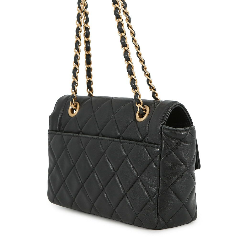 シャネル チェーンショルダーバッグ ココマーク マトラッセ ラムスキン AS5259 CHANEL 黒