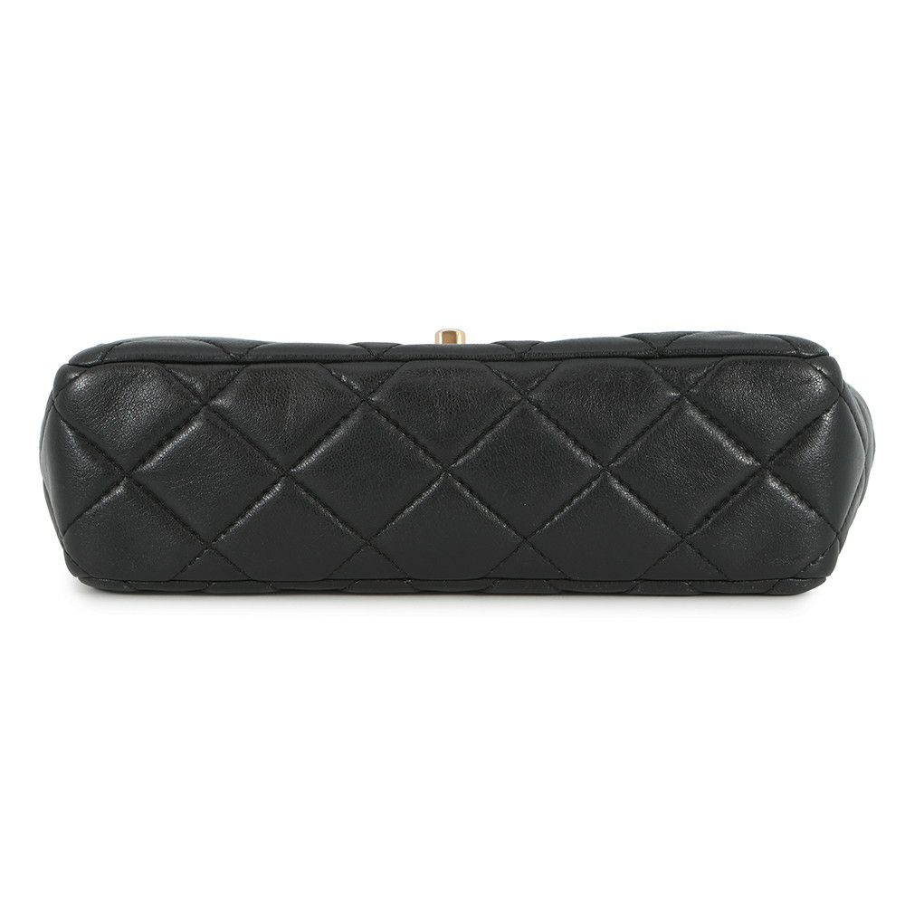 シャネル チェーンショルダーバッグ ココマーク マトラッセ ラムスキン AS5259 CHANEL 黒