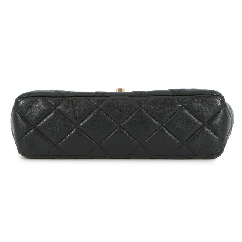 シャネル チェーンショルダーバッグ ココマーク マトラッセ ラムスキン AS5259 CHANEL 黒