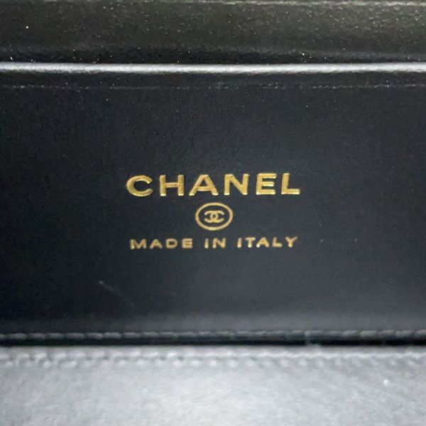 シャネル チェーンショルダーバッグ バニティケース ココマーク マトラッセ キャビアスキン AP1341 CHANEL 黒