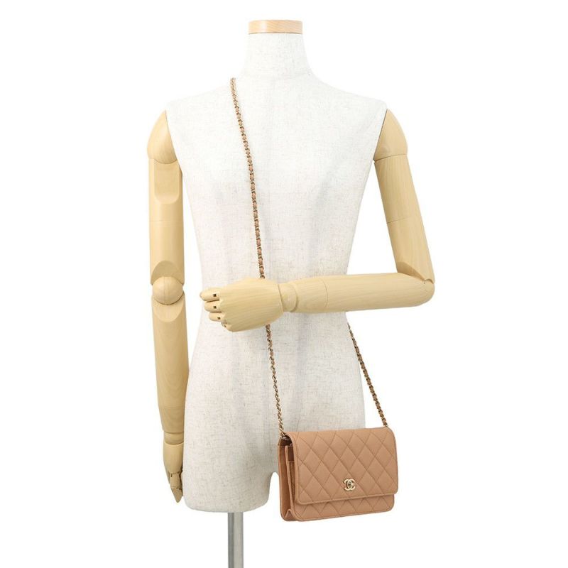 シャネル チェーンウォレット マトラッセ ココマーク キャビアスキン AP4241 CHANEL 財布