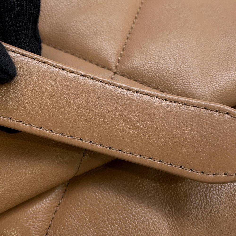 シャネル チェーンショルダーバッグ シャネル19 フラップ ココマーク ラムスキン AS1160 CHANEL 2wayハンドバッグ