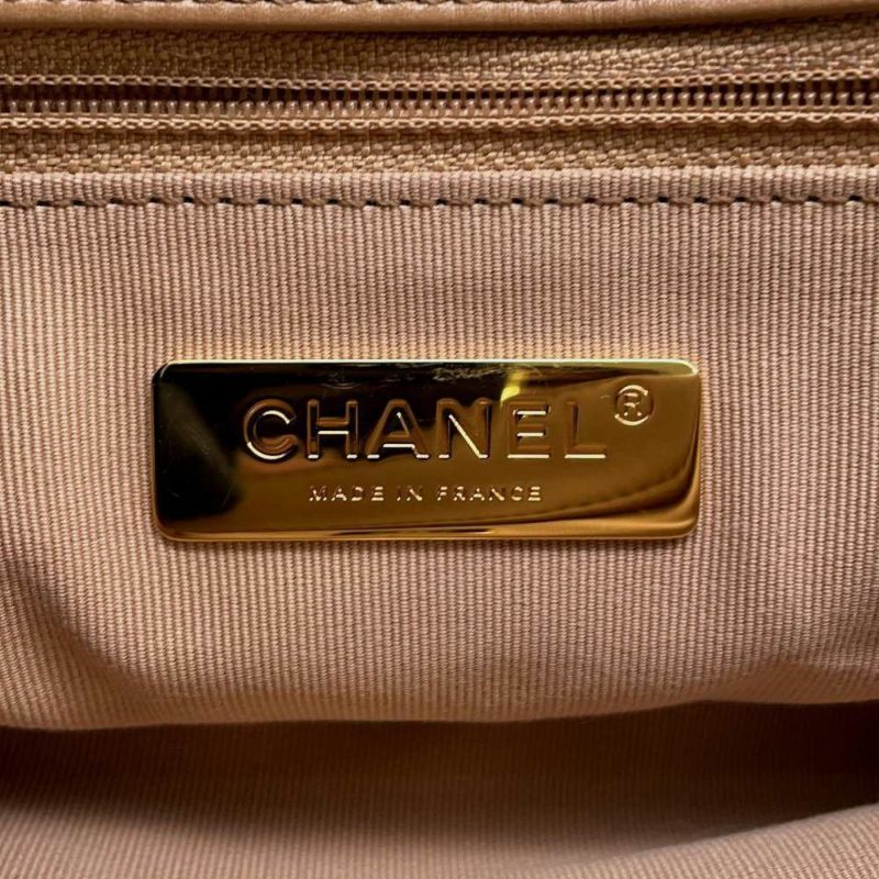 シャネル チェーンショルダーバッグ シャネル19 フラップ ココマーク ラムスキン AS1160 CHANEL 2wayハンドバッグ