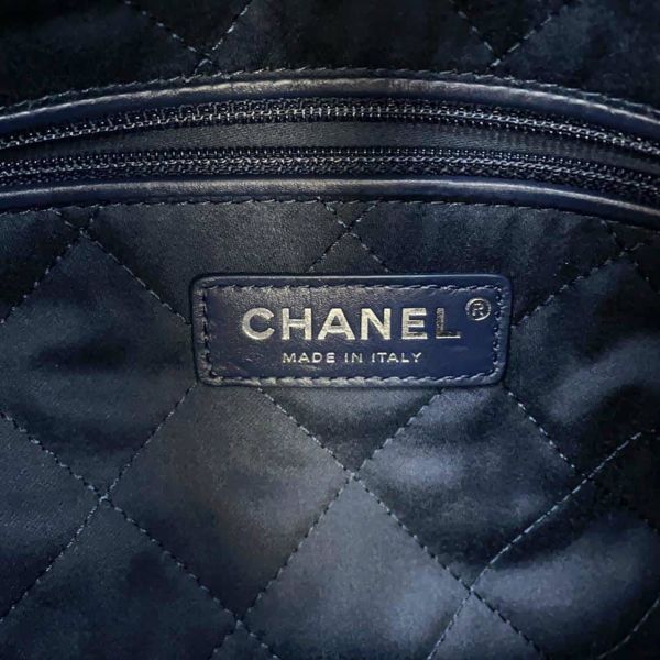 シャネル チェーンショルダーバッグ CHANEL 22 マトラッセ スモール デニム AS3260 CHANEL  ポーチ付き