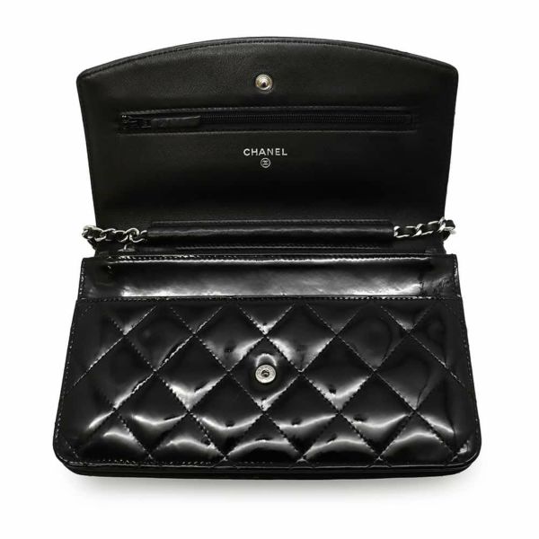 シャネル チェーンウォレット ブリリアント マトラッセ パテント ココマーク 長財布 A48692 CHANEL 黒