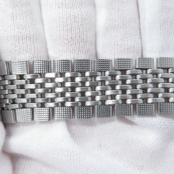 ユリスナルダン ノンデイト ULYSSE NARDIN 腕時計 シルバー文字盤