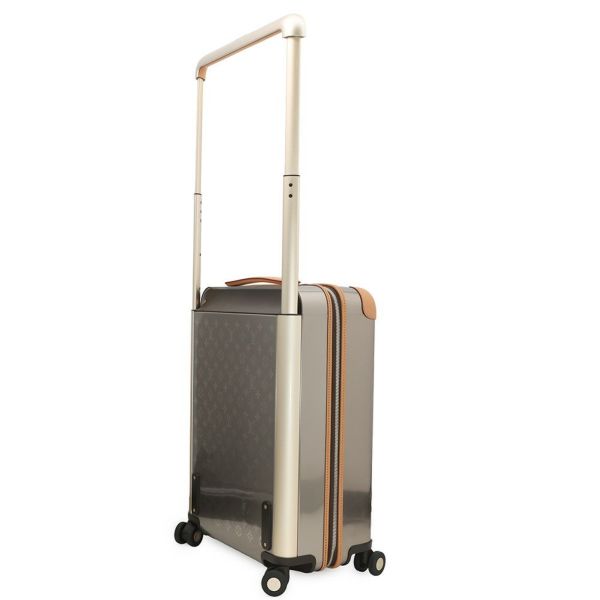 ルイヴィトン キャリーケース モノグラム・チタニウム ホライゾン 55 M42667 LOUIS VUITTON スーツケース 旅行 トラベル