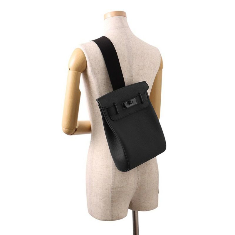 エルメス ボディバッグ ケリー アッカドPM ブラック/ブラック金具 トゴ K刻印 HERMES メンズ 黒