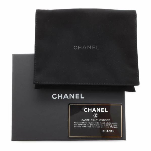 シャネル チェーンウォレット 19 コインパース ラムスキン CHANEL 財布 黒