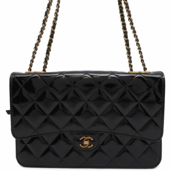 シャネル チェーンウォレット マトラッセ ココマーク パテント CHANEL 黒