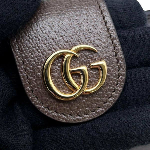 グッチ 二つ折り財布 オフディア GGスプリーム 725662 GUCCI 財布