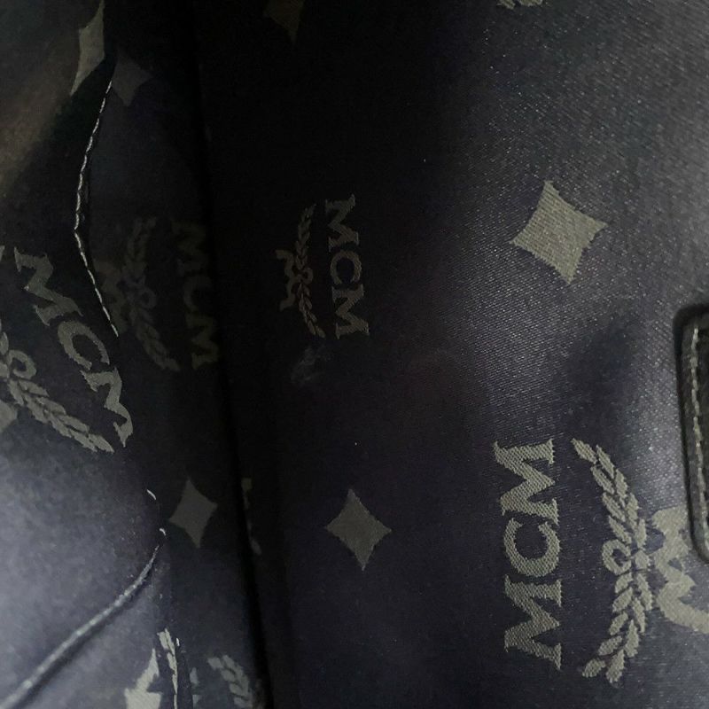 エムシーエム リュックサック ヴィセトス スタークブロック スタッズ バックパック レザー MMK5SVE52PK001 MCM バッグ