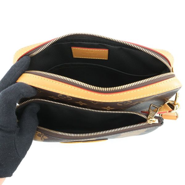 ルイヴィトン ショルダーバッグ モノグラム・ストライプ LVスクエアード トリオ・メッセンジャー M45965 NIGOコラボ