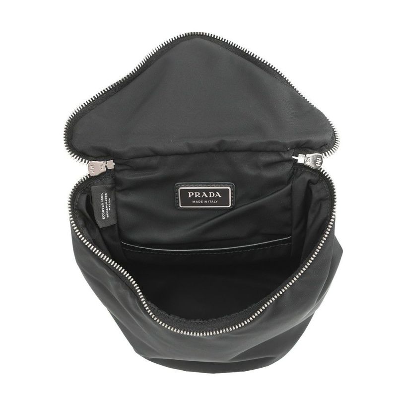 プラダ ショルダーバッグ Re-Nylon トライアングルロゴ ナイロン 2VH147 PRADA 黒