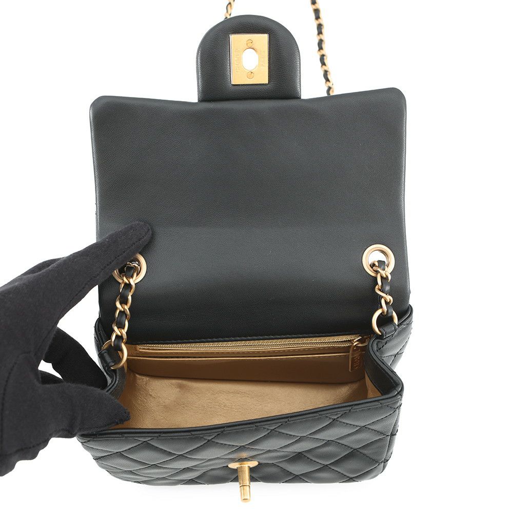 シャネル チェーンショルダーバッグ ミニ マトラッセ ココマーク ココボール ラムスキン AS1786 CHANEL 黒