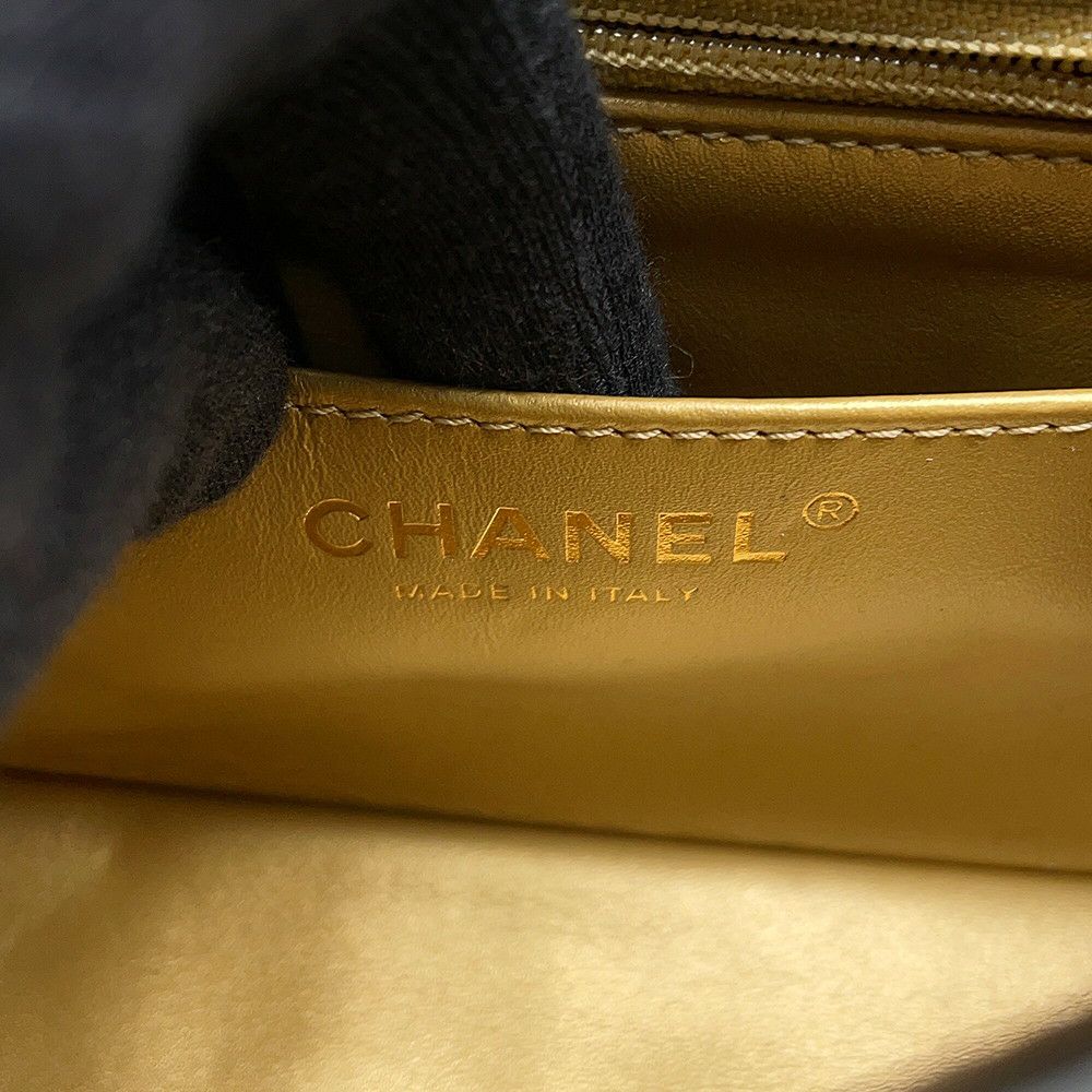シャネル チェーンショルダーバッグ ミニ マトラッセ ココマーク ココボール ラムスキン AS1786 CHANEL 黒