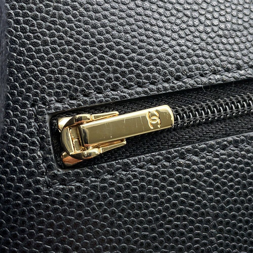 シャネル チェーンウォレット マトラッセ ココマーク AP4931 CHANEL 2025/26年秋冬 財布 黒