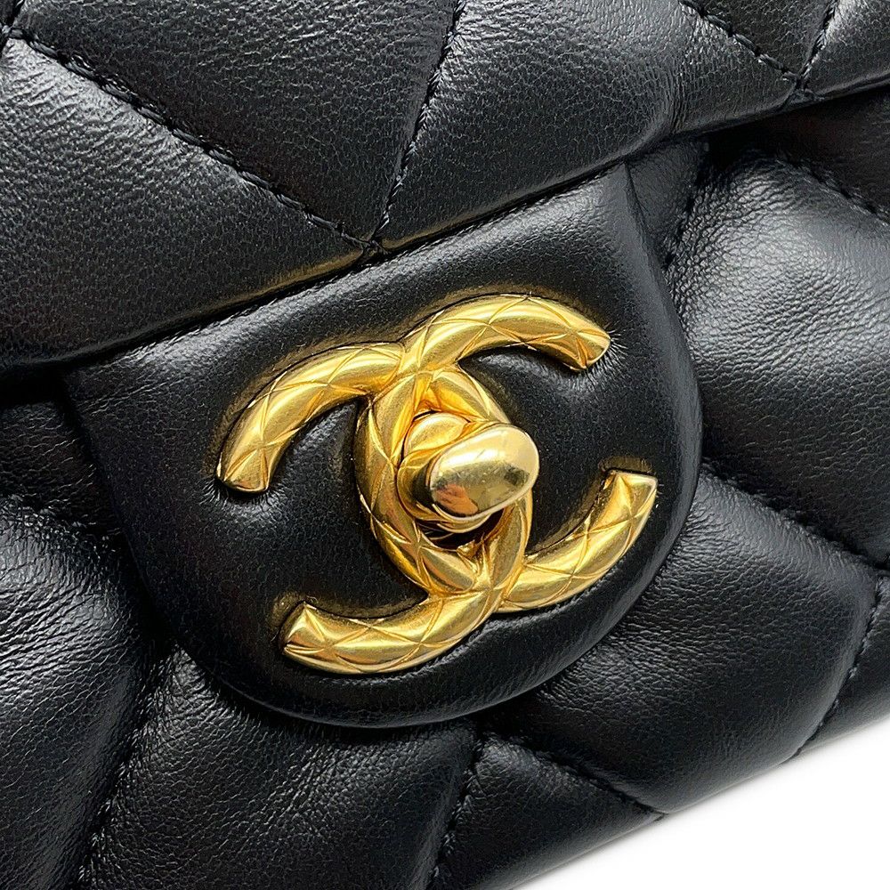 シャネル チェーンショルダーバッグ マトラッセ ココマーク ラムスキン AS3393 CHANEL 黒