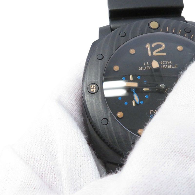 パネライ ルミノール サブマーシブル 1950 カーボテック 3デイズ PAM00616 PANERAI 腕時計 黒文字盤