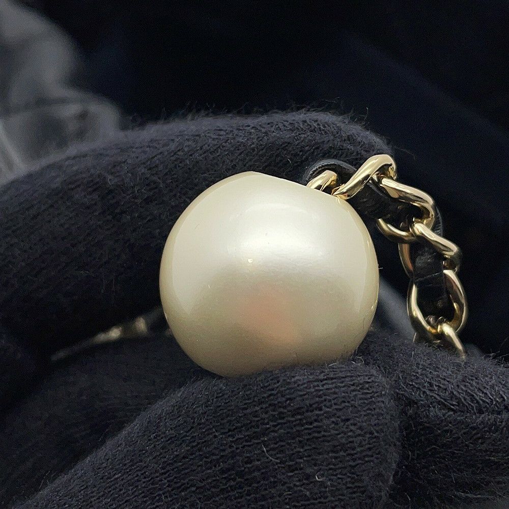 シャネル チェーンショルダーバッグ マトラッセ ココマーク ラムスキン フェイクパール AS2518 CHANEL 黒