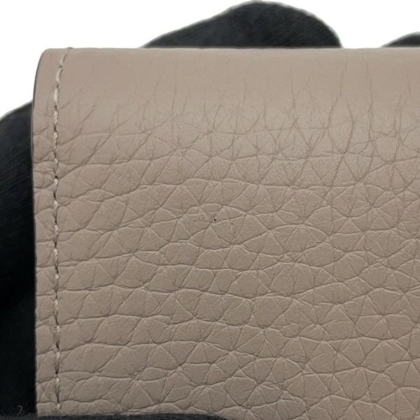 ルイヴィトン 三つ折り財布 トリヨンレザー ポルトフォイユ・カプシーヌ コンパクト M62159 財布