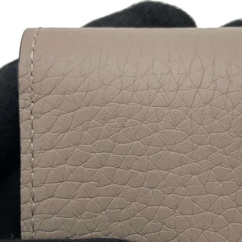 ルイヴィトン 三つ折り財布 トリヨンレザー ポルトフォイユ・カプシーヌ コンパクト M62159 財布