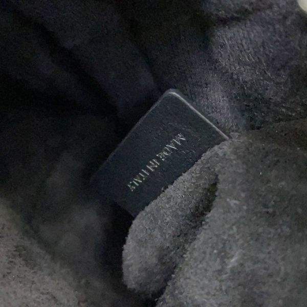 セリーヌ ショルダーバッグ ロゴ エトワール 星型 スムースカーフレザー 198763 CELINE 黒