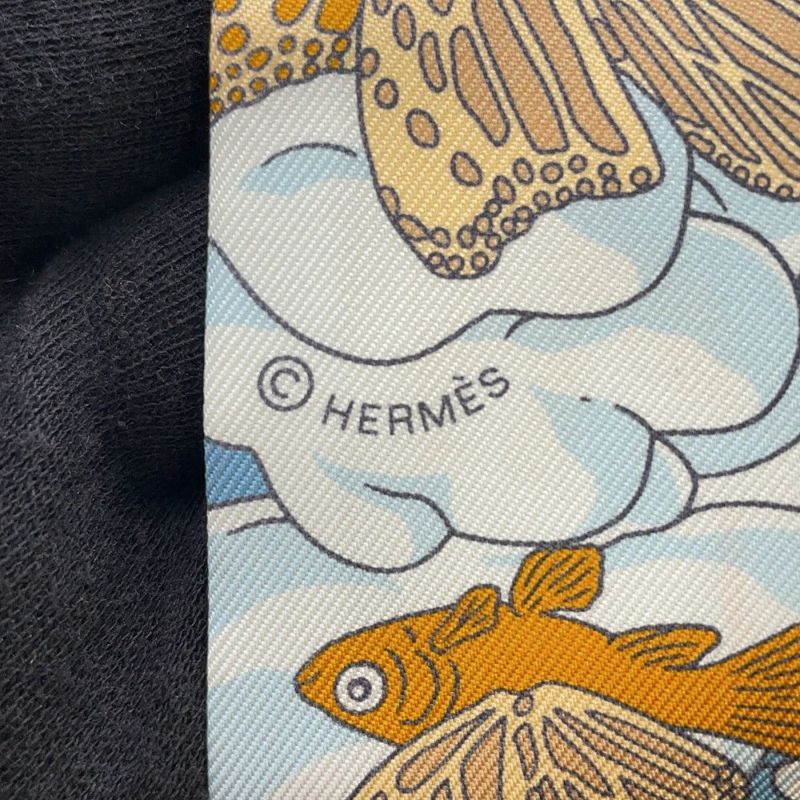 エルメス スカーフ ツイリー 私の雲 Sur Mon Nuage HERMES シルクツイル 2022年秋冬
