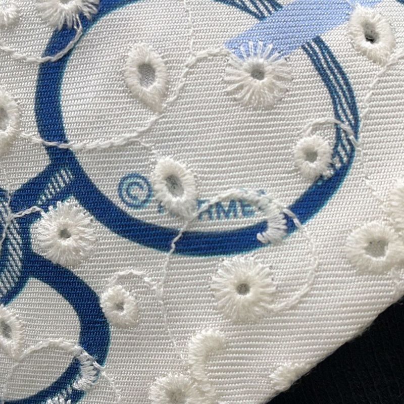 エルメス スカーフ ツイリー ド・レ・ブックル・ブロデリー・アングレーズDo Re Boucles Broderie Anglaise 2023春夏