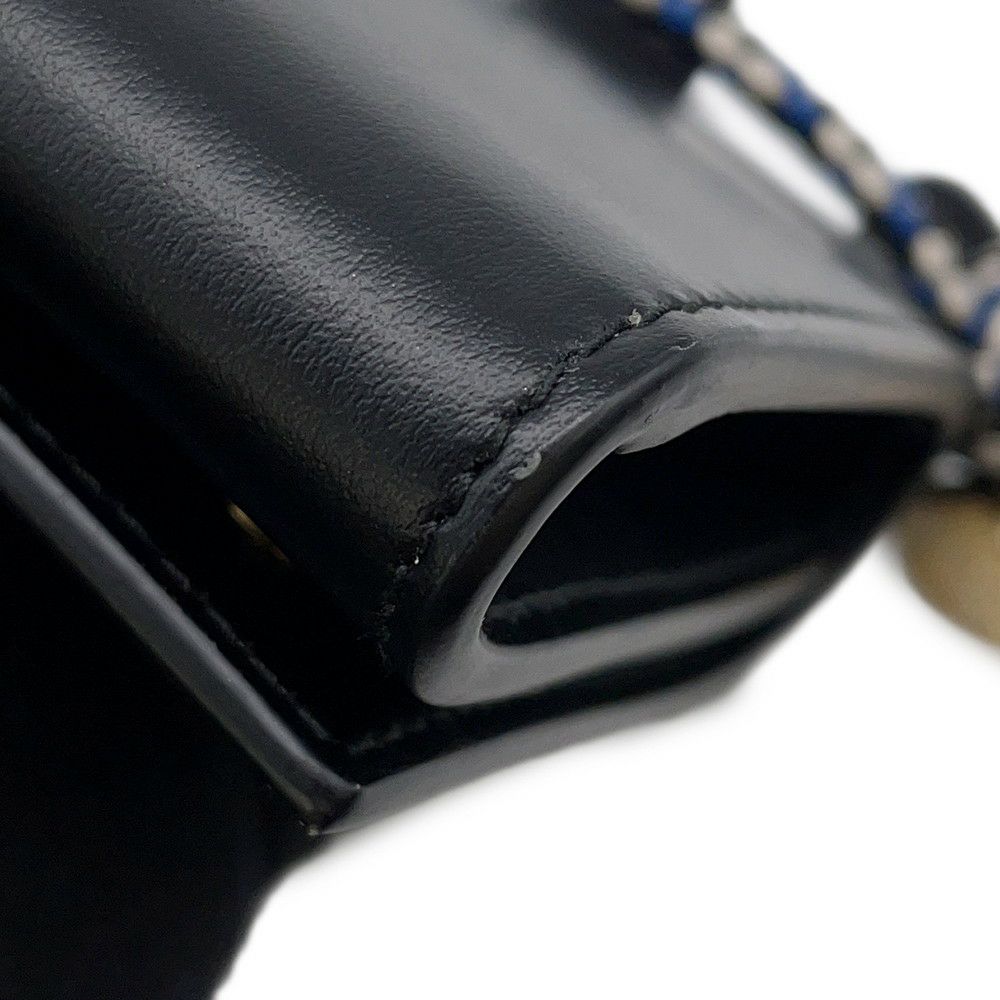 プラダ ショルダーウォレット  トライアングルロゴ ショルダーストラップ付き ウォレット レザー 1MT027 PRADA 財布 黒