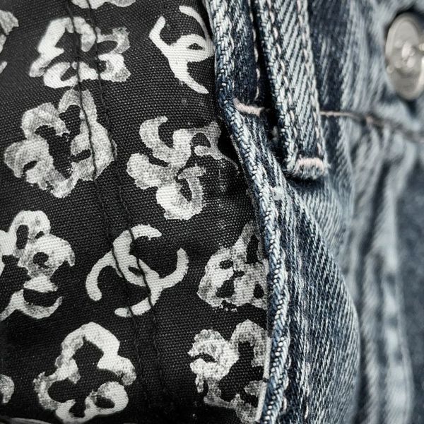 シャネル パンツ カメリア プリント ウォッシュド デニムパンツ コットン レディースサイズ36 P70188 CHANEL ボトムス