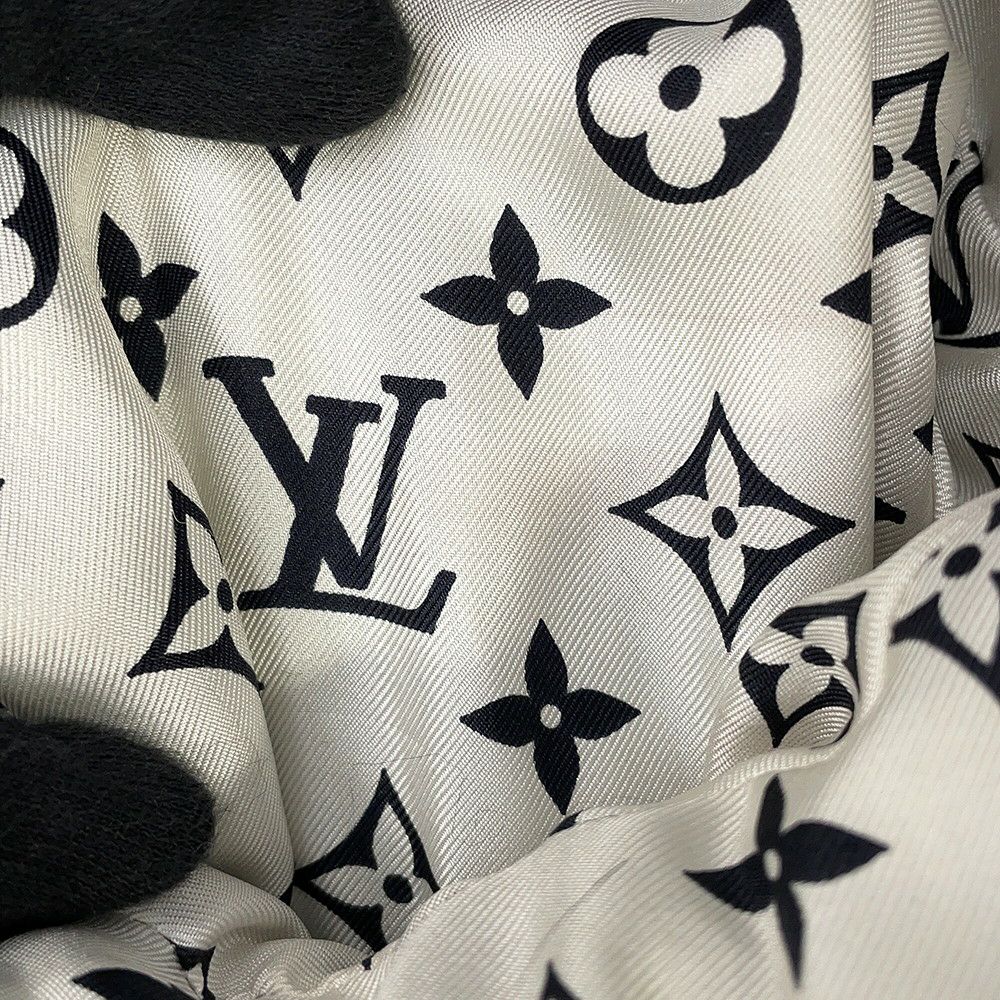 ルイヴィトン ファージャケット ダミエ フォックス インターシャ レディースサイズ38 1A5RDH 黒 ブラック 白