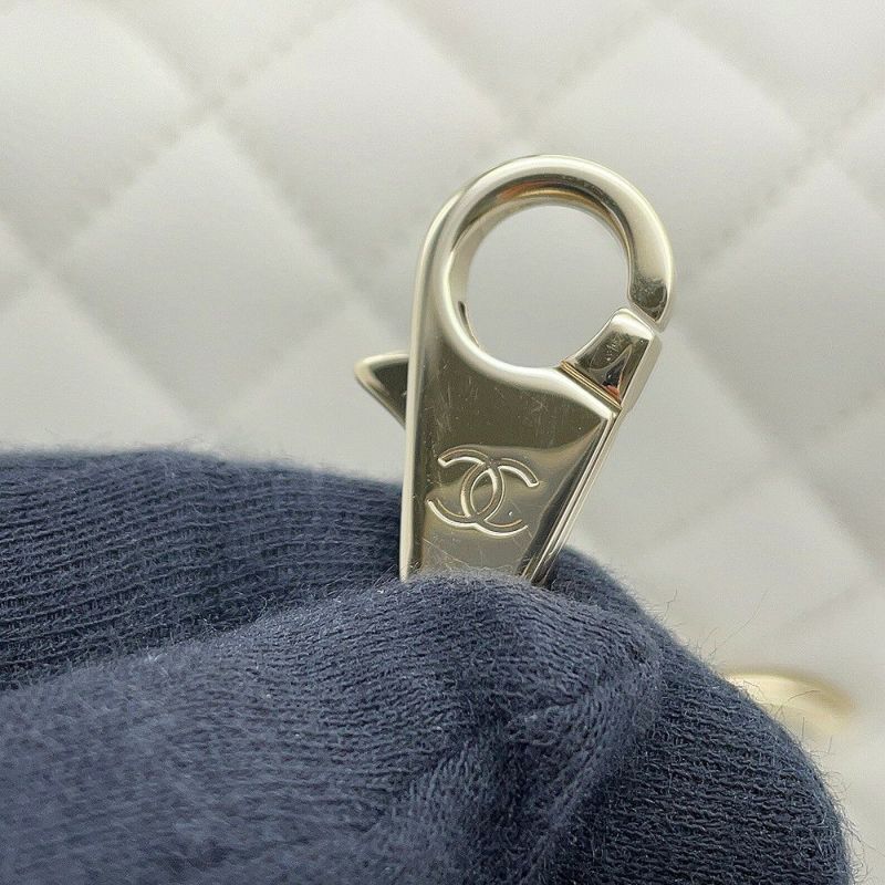 シャネル ハンドバッグ マトラッセ ココマーク トップハンドル フラップ キャビアスキン A92991 2way 白