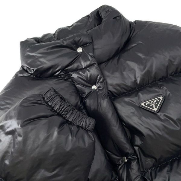 プラダ ダウンジャケット クロップド ベスト/ジャケット トライアングルロゴ レディースサイズ40 291805 PRADA アウター 黒