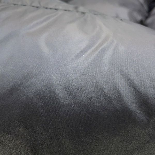 プラダ ダウンジャケット クロップド ベスト/ジャケット トライアングルロゴ レディースサイズ40 291805 PRADA アウター 黒