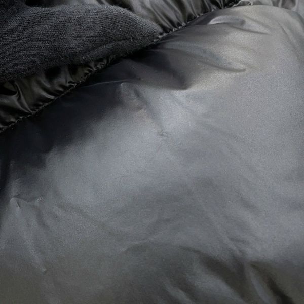 プラダ ダウンジャケット クロップド ベスト/ジャケット トライアングルロゴ レディースサイズ40 291805 PRADA アウター 黒