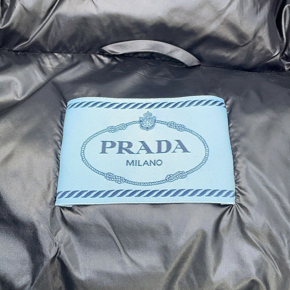 プラダ ダウンジャケット クロップド ベスト/ジャケット トライアングルロゴ レディースサイズ40 291805 PRADA アウター 黒