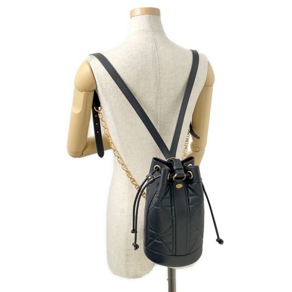 クリスチャン・ディオール リュック マキシカナージュ バックパック M3350UHOW_M900 Christian Dior 黒 セール品