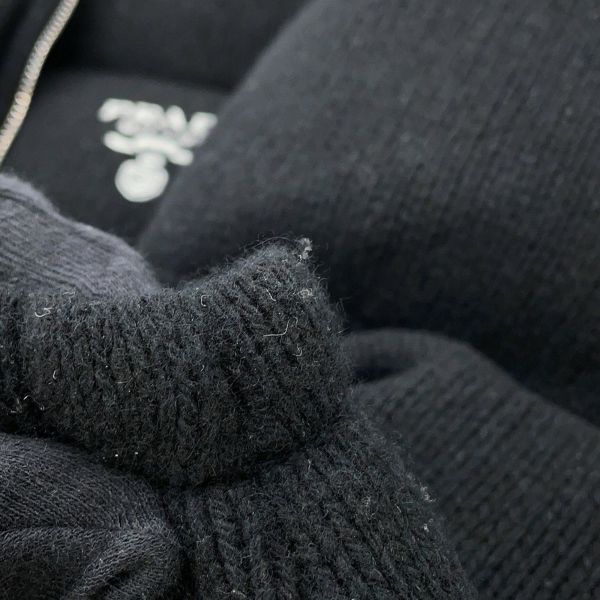 プラダ ダウンジャケット ニットダウンジャケット ウール レディースサイズ36 P25I07 PRADA アウター 黒