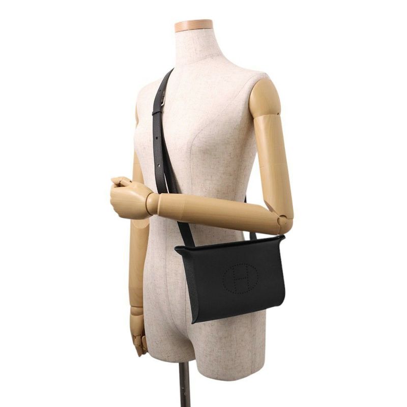 エルメス ショルダーバッグ ヴィドポッシュ ブラック/シルバー金具 エプソン K刻印 HERMES 黒