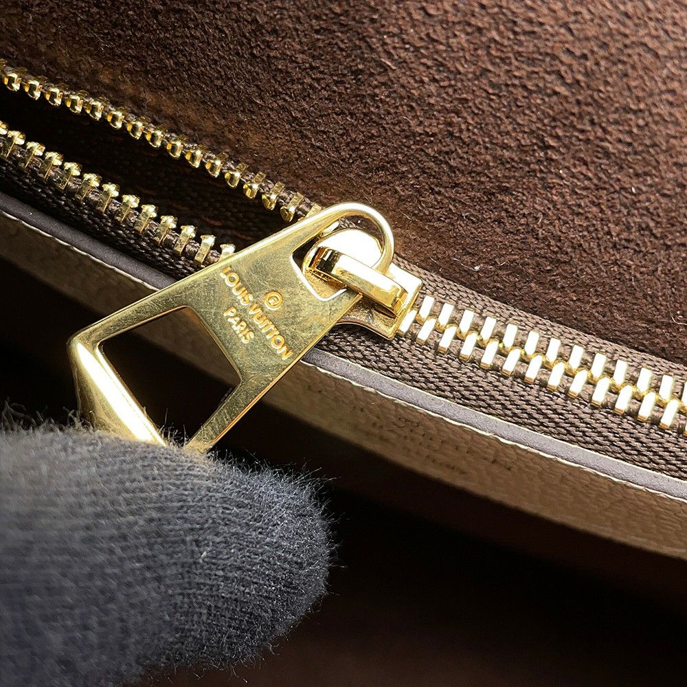 ルイヴィトン ショルダーバッグ モノグラム・アンプラント ディアヌ M46388 LOUIS VUITTON 2way