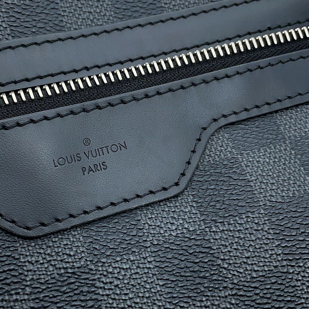 ルイヴィトン ショルダーバッグ ダミエ・グラフィット トマス N58028 LOUIS VUITTON メンズ ブラック 黒