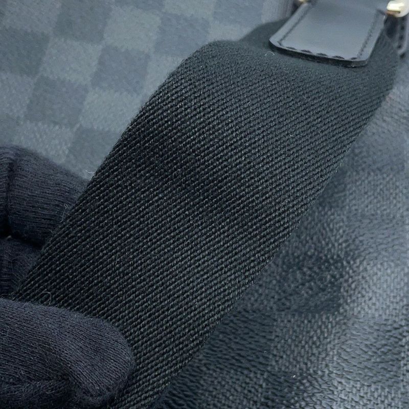 ルイヴィトン ショルダーバッグ ダミエ・グラフィット トマス N58028 LOUIS VUITTON メンズ ブラック 黒