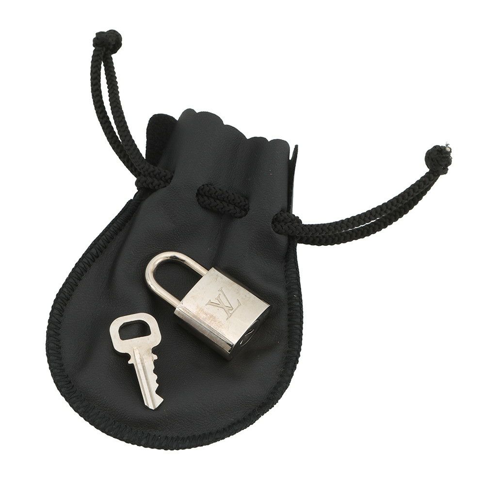 ルイヴィトン リュック エピ スティーマー・バックパック M54488 LOUIS VUITTON ヴィトン 黒 ブラック