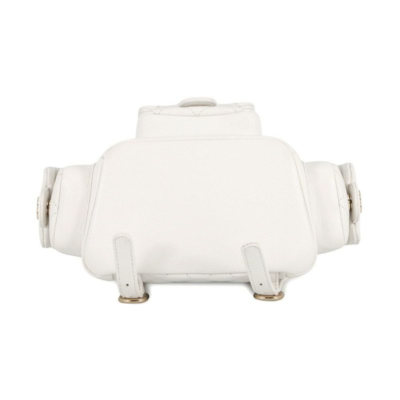 シャネル リュック マトラッセ ココマーク マルチポケット キャビアスキン AS4399 バックパック バッグ 白