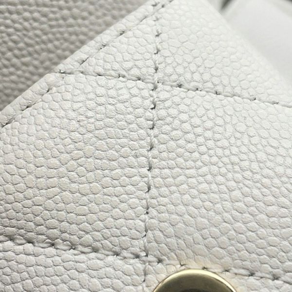 シャネル リュック マトラッセ ココマーク マルチポケット キャビアスキン AS4399 バックパック バッグ 白