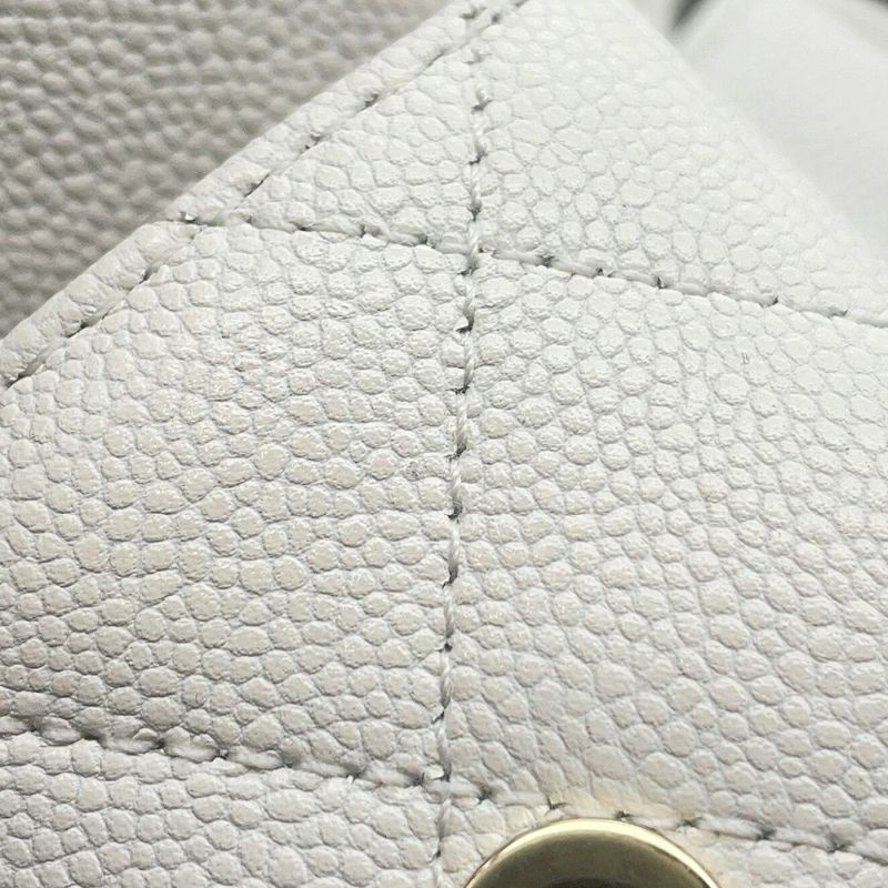 シャネル リュック マトラッセ ココマーク マルチポケット キャビアスキン AS4399 バックパック バッグ 白